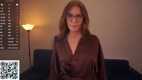 Ophelia online show from October 30, 5:47 pm