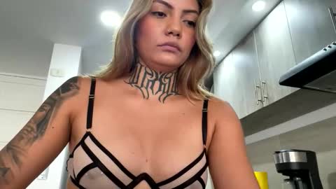 big__pussy69 online show from March 9, 4:43 pm