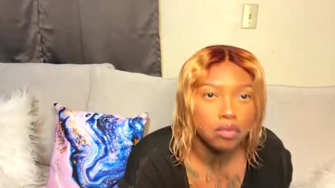 Big Lavish online show from January 6, 4:04 am