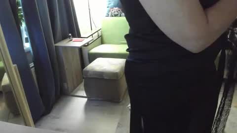 Snapshot of big_mam chatting on September 29, 2:05 am mom online show from September 29, 2:05 am