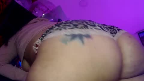 Snapshot of bigass_hot1 chatting on October 10, 1:49 pm KATERINE online show from October 10, 1:49 pm