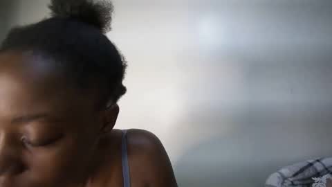 bigassmello_ online show from April 8, 10:12 pm