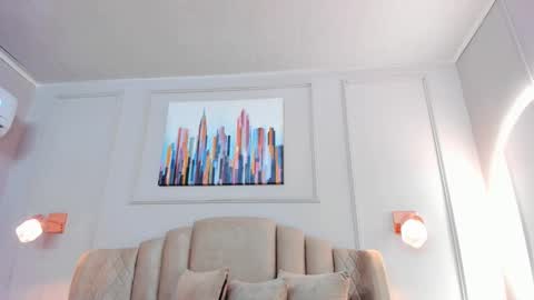   online show from March 13, 10:27 am