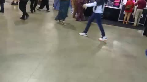 bigbootibambii online show from April 11, 12:17 am