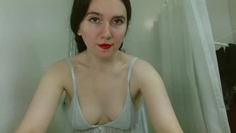Isabella online show from May 22, 6:39 pm