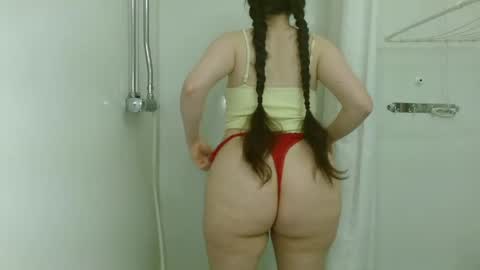 Isabella online show from May 23, 11:14 pm