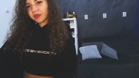 bigbuttjany online show from September 20, 10:30 pm