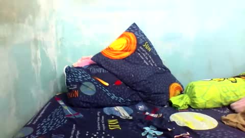 bigtits_24 online show from April 1, 12:44 am