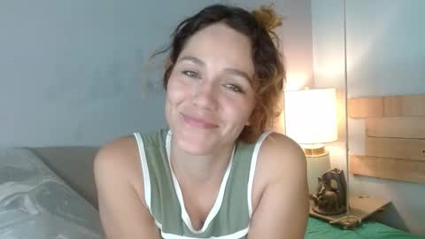 hi  soy   natural girl biki online show from February 4, 2:03 am