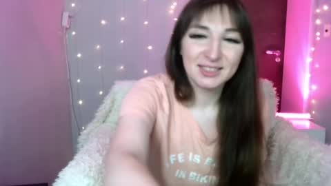 birdie_kiss online show from May 26, 9:03 pm