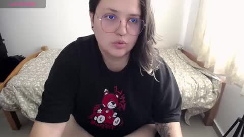 Monica online show from October 24, 6:48 pm