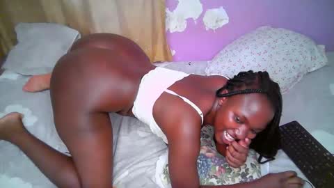 black_drip_ online show from April 9, 5:32 am