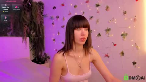 Jenny online show from March 24, 11:15 am