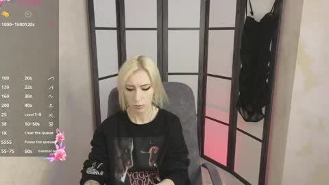 Emily online show from May 1, 8:28 am