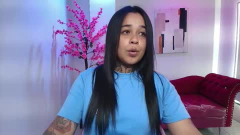 Rousse  online show from November 19, 3:39 am