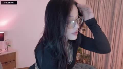 Inst  Blackcybergirl online show from April 1, 2:34 am