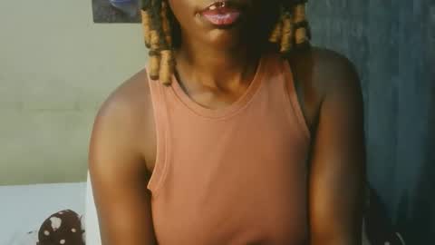 blackpearl60 online show from April 16, 1:28 am