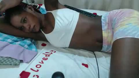 blackprincess02 online show from September 15, 4:54 am