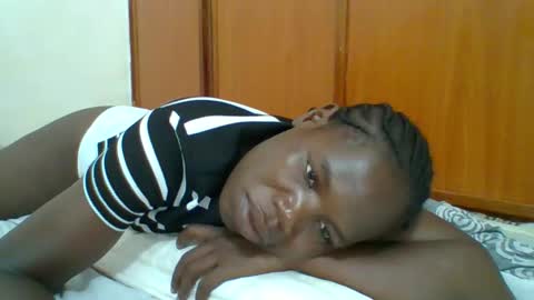 SARAH online show from March 25, 6:33 pm