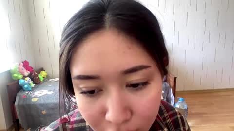 Mila online show from March 29, 8:46 am