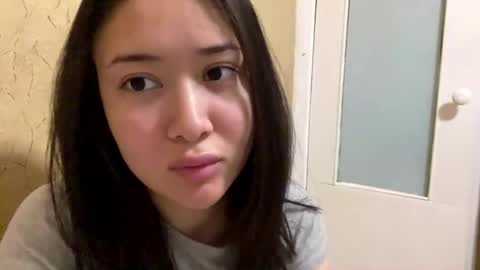 Mila online show from May 24, 7:46 pm
