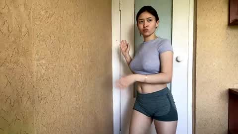 Mila online show from May 28, 1:09 pm