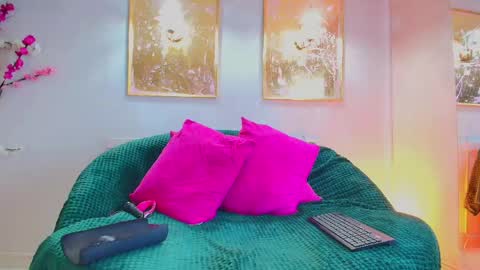 Blaisysmith online show from May 19, 12:01 pm