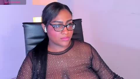 Snapshot of blakmillerrgilson chatting on December 15, 9:53 pm blak miller online show from December 15, 9:53 pm