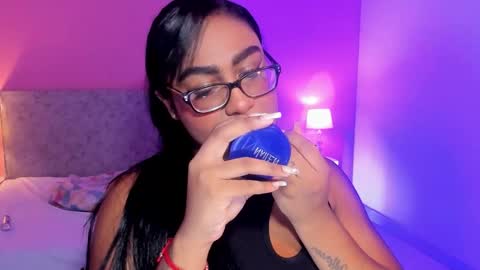 Snapshot of blakmillerrgilson chatting on October 9, 8:02 pm blak miller online show from October 9, 8:02 pm