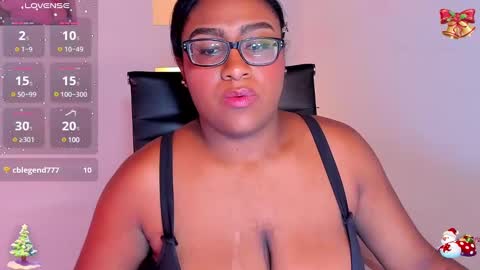 Snapshot of blakmillerrgilson chatting on December 26, 8:11 pm blak miller online show from December 26, 8:11 pm