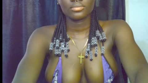 nikky00 online show from May 26, 1:54 pm