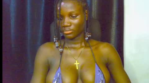nikky00 online show from May 11, 5:54 pm