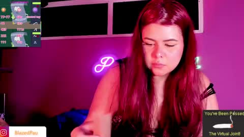 Pau online show from May 7, 4:39 am