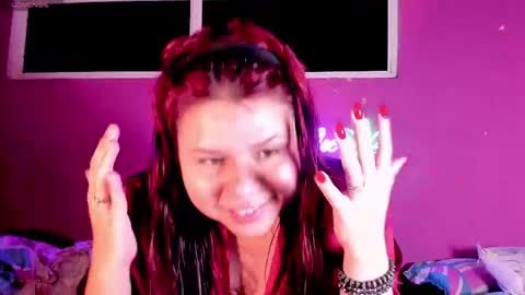 Pau online show from May 27, 2:19 am