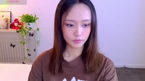 YoYo online show from May 23, 8:45 am