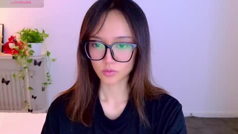 YoYo online show from May 19, 7:04 am