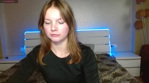 Sophie online show from October 10, 2:55 pm