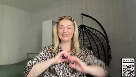 blondie_xoxoxo online show from April 29, 9:34 am