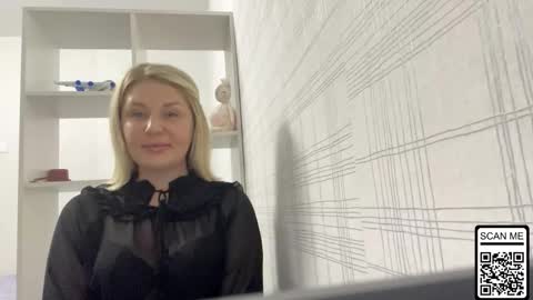 blondie_xoxoxo online show from October 24, 5:53 pm