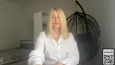 blondie_xoxoxo online show from May 24, 9:52 am