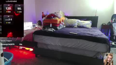 Bubbles online show from April 2, 2:03 pm