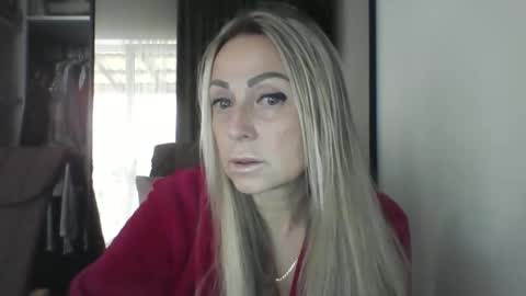 Iren online show from October 10, 8:08 am