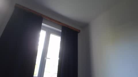 blondyelena online show from May 24, 6:34 am