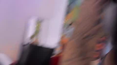 Juliana online show from September 28, 10:09 am