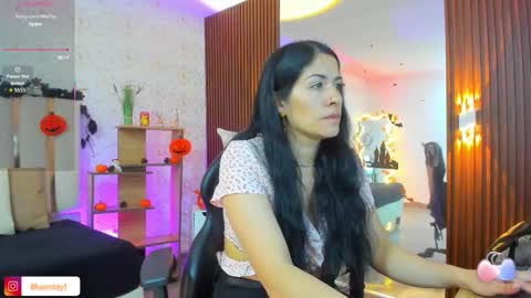 blue_tay1 online show from October 15, 12:19 pm