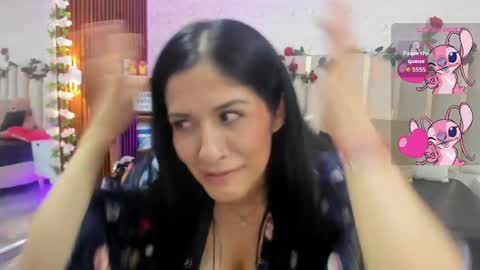 blue_tay1 online show from April 1, 1:41 pm