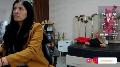 blue_tay1 online show from April 7, 11:45 am