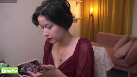Snapshot of bluebeell chatting on September 14, 9:12 pm bluebeell online show from September 14, 9:12 pm