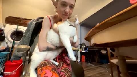 bluebloodednorsewitch online show from March 28, 4:01 am