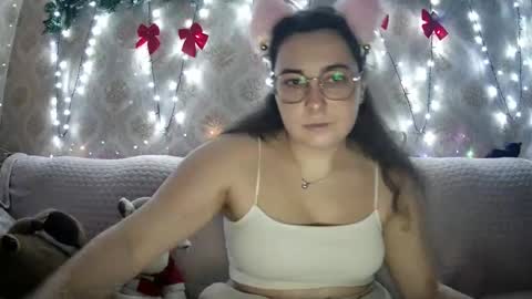 your playful butterfly online show from December 10, 2:39 pm